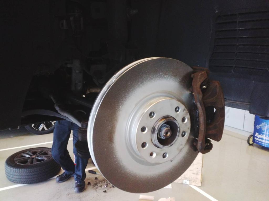 車検整備ご入庫ありがとうございます！