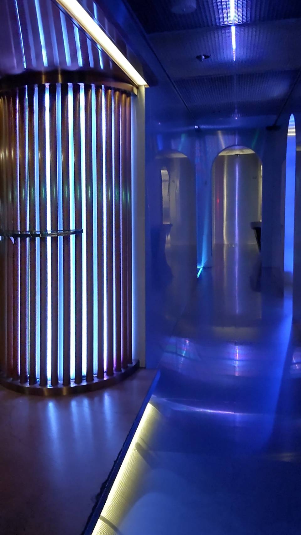 サービスフロントの担当になりました