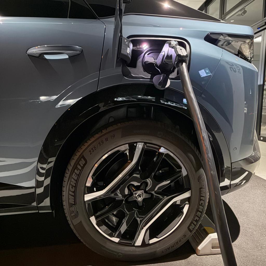 🔌NEW E-3008 デビューフェア🔌