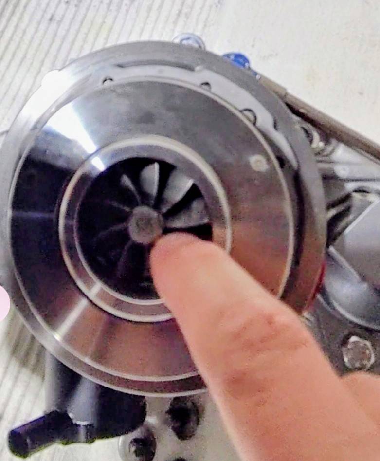 ターボエンジンに搭載されているターボ